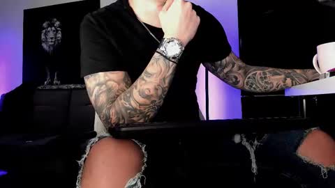 Snapshot of mattytwink69 chatting on September 19, 2025, 4:14 am Matt online show from September 19, 2025, 4:14 am