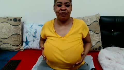 QUEEN online show from May 12, 2026, 12:02 pm