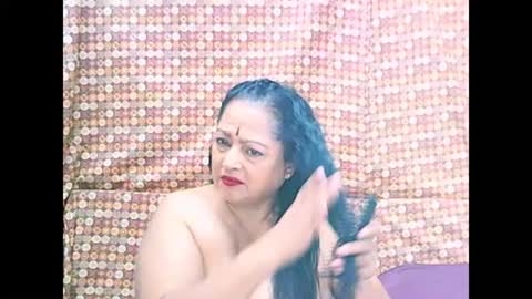Snapshot of matureindian654u chatting on May 19, 2026, 6:14 pm matureindian654u online show from May 19, 2026, 6:14 pm