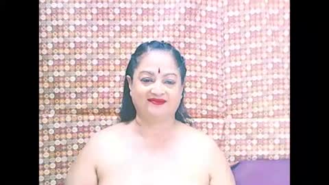 Snapshot of matureindian654u chatting on May 20, 2026, 5:52 pm matureindian654u online show from May 20, 2026, 5:52 pm