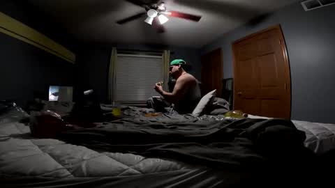 mauricescott online show from March 15, 2026, 5:02 am