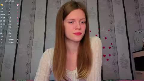 Snapshot of maurineneverman chatting on June 27, 2026, 9:03 am Lucy online show from June 27, 2026, 9:03 am