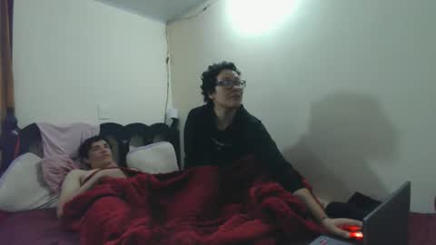 mauroluxandra online show from May 16, 2026, 6:54 am