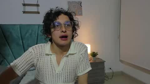 Snapshot of maverick_angel chatting on February 3, 2026, 4:01 pm Maverick online show from February 3, 2026, 4:01 pm