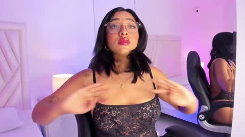 Mavy  online show from January 14, 2025, 12:24 pm