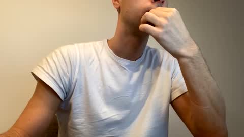 Snapshot of max681334 chatting on January 16, 2025, 8:22 am max681334 online show from January 16, 2025, 8:22 am