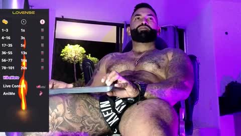 max__prada online show from February 5, 2026, 2:16 am