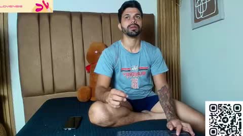Max  Ashley online show from July 5, 2026, 1:51 pm