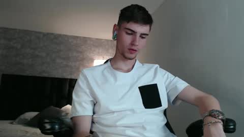 max_denver05 online show from September 9, 2025, 6:07 pm