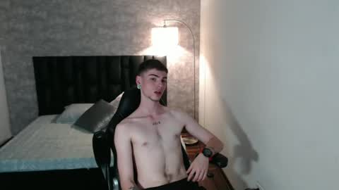 max_denver05 online show from September 10, 2025, 5:46 pm