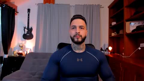 Snapshot of max_dic1 chatting on February 2, 2025, 3:21 am max D. online show from February 2, 2025, 3:21 am