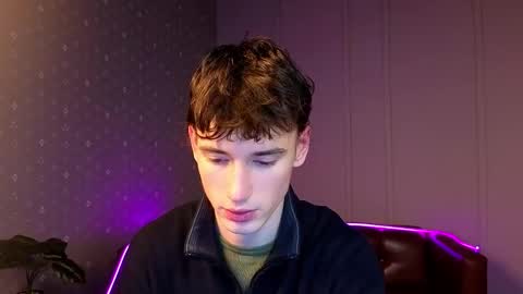 Max online show from December 23, 2025, 10:35 am