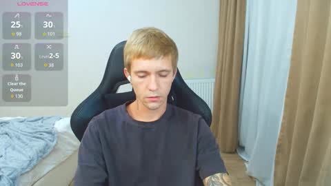 Max Gen with tats 24years  And Ethan without tats 20 years online show from September 28, 2025, 4:45 pm