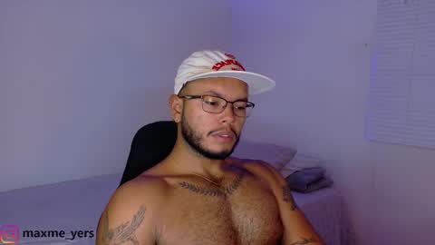 max_meyer online show from October 3, 2025, 9:34 pm