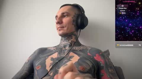 Snapshot of max_reaves chatting on February 19, 2025, 12:44 pm online show from February 19, 2025, 12:44 pm