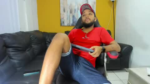 max_sexyhot26 online show from January 7, 2025, 2:53 am