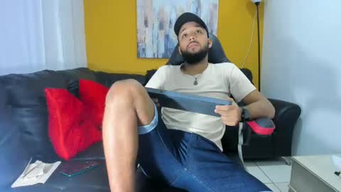 max_sexyhot26 online show from January 8, 2025, 3:08 am