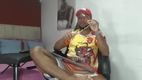max_sexyhot26 online show from February 20, 2025, 2:40 am