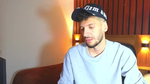 Max Taylor online show from January 17, 2026, 2:27 am