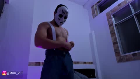 Snapshot of max_valiant1 chatting on November 1, 2025, 1:40 am max_valiant1 online show from November 1, 2025, 1:40 am