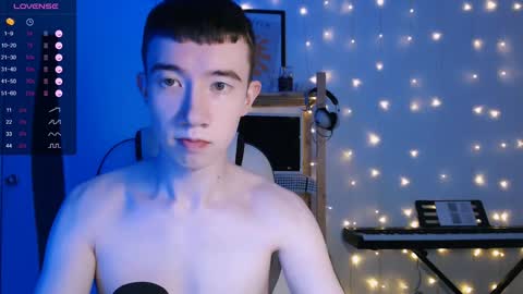 Snapshot of max_zife chatting on December 12, 2024, 6:31 pm Max online show from December 12, 2024, 6:31 pm