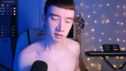 Snapshot of max_zife chatting on December 20, 2024, 5:47 am Max online show from December 20, 2024, 5:47 am