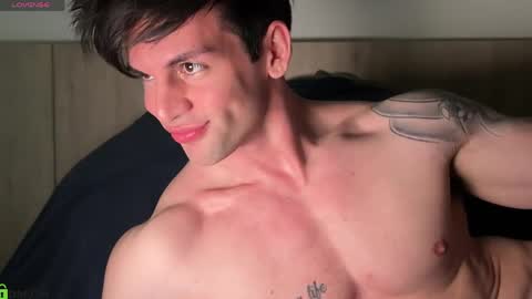 Max online show from May 8, 2026, 8:14 pm
