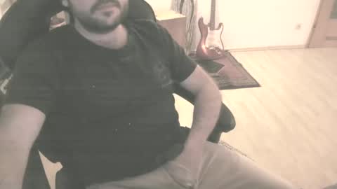 Snapshot of maxcamlove chatting on January 10, 2026, 2:13 am maxcamlove online show from January 10, 2026, 2:13 am