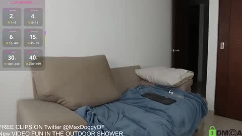 Snapshot of maxdoggy chatting on September 29, 2025, 10:14 pm MAXandJHONNY online show from September 29, 2025, 10:14 pm