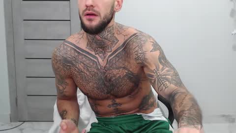 Maximus Fox online show from November 19, 2025, 6:57 am