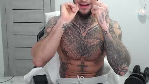 Maximus Fox online show from March 3, 2026, 9:04 am