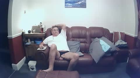 Snapshot of maxi_johnes chatting on October 26, 2025, 10:36 pm MAX online show from October 26, 2025, 10:36 pm