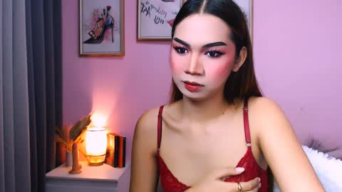 Snapshot of maxie_greyson chatting on December 17, 2024, 11:39 am maxie greyson online show from December 17, 2024, 11:39 am