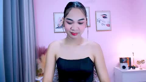 Snapshot of maxie_greyson chatting on March 2, 2025, 1:58 am maxie greyson online show from March 2, 2025, 1:58 am