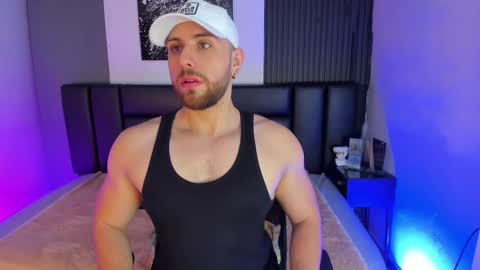 Maximo Wolf online show from March 2, 2025, 12:53 am