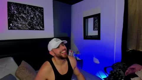 Maximo Wolf online show from September 11, 2025, 8:53 pm