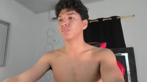 Maximiliano online show from March 8, 2026, 7:28 pm