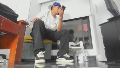 Snapshot of maximo__77 chatting on October 13, 2025, 3:39 am maximo__77 online show from October 13, 2025, 3:39 am