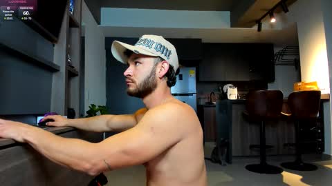 maximo_and_marcelo online show from October 30, 2025, 11:00 am