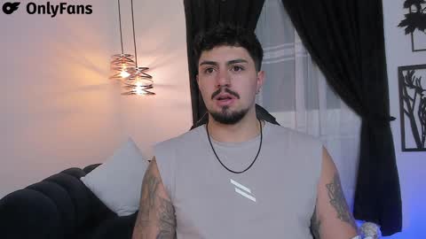 Snapshot of maximo_rodriguez chatting on January 18, 2025, 8:10 am Maximo online show from January 18, 2025, 8:10 am