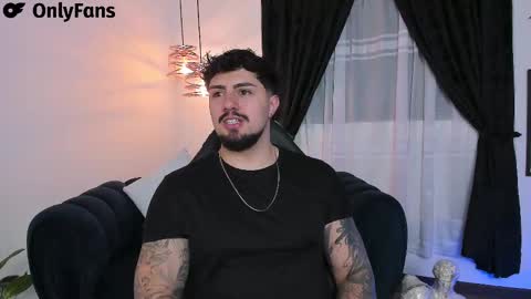 Snapshot of maximo_rodriguez chatting on March 3, 2025, 4:47 am Maximo online show from March 3, 2025, 4:47 am