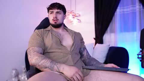 Snapshot of maximo_rodriguez chatting on February 6, 2026, 5:12 am Maximo online show from February 6, 2026, 5:12 am