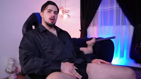 Snapshot of maximo_rodriguez chatting on February 27, 2026, 4:56 am Maximo online show from February 27, 2026, 4:56 am