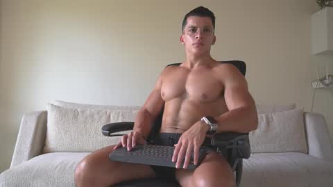 Sebastian online show from September 16, 2025, 6:09 pm