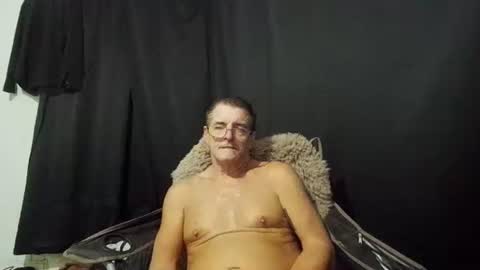 Max online show from January 7, 2025, 4:18 am