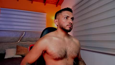 Snapshot of maximusclark chatting on February 24, 2026, 12:52 am Maximus Clark online show from February 24, 2026, 12:52 am