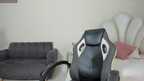Snapshot of maximusclark1_ chatting on June 23, 2026, 12:25 pm Maximus online show from June 23, 2026, 12:25 pm