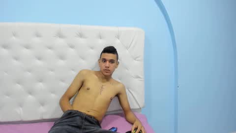 Snapshot of maximuss_19 chatting on January 4, 2025, 1:10 pm Maximus online show from January 4, 2025, 1:10 pm