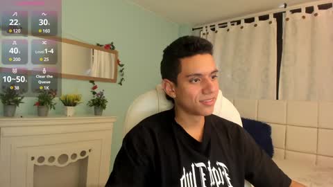 Snapshot of maximuss_19 chatting on January 31, 2025, 7:40 pm Maximus online show from January 31, 2025, 7:40 pm