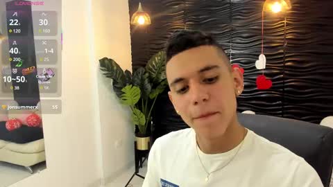 Snapshot of maximuss_19 chatting on February 20, 2025, 8:47 pm Maximus online show from February 20, 2025, 8:47 pm